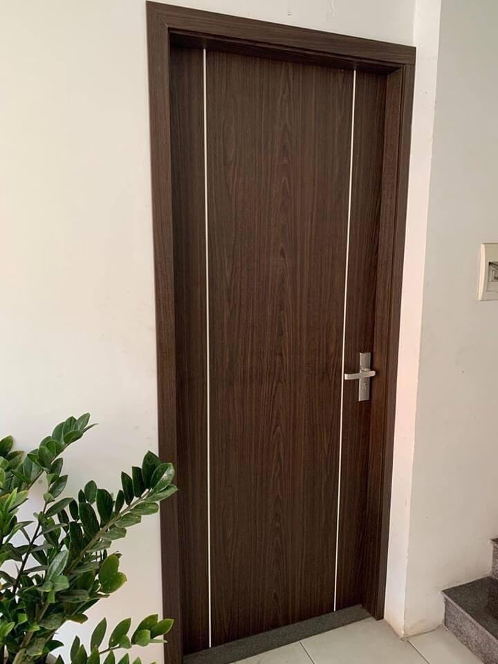 cửa gỗ toilet